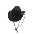 Nahaufnahme von schwarzem Haustier-Cowboyhut mit Metallstern und verstellbarer Perlenschnur - Klein 13.5cm / Schwarz Stern Perlen