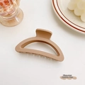 Large matte coffee brown hair claw clip for women, stylish 9cm shark hairpin - Letter D Style / Diameter approx 9cm / Milk Coffee