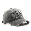 Distressed grey baseball cap with New York patch embroidery and vintage frayed edges - Adjustable / Gray