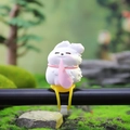 Figurine de lapin blanc en silicone avec cravate rose pour guidon de vélo avec sangle - Style Bichon Frisé (3086) / Pièce Unique / Bichon frisé