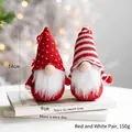 Par de gnomos navideños tejidos en rojo y blanco con diseños de corazones y barbas largas - Par Rojo y Blanco (Sin piernas largas)