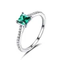 Classic 925 sterling silver ring featuring a square cut emerald green gemstone and diamonds - Size 5 / Square Green Gemstone Style (RUJ010E-1)