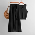 Detail of black V-neck knit vest and high-waist wide-leg pants with ribbed texture - One Size / Black
