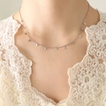 Minimalistische zilverkleurige titaniumstalen ketting met kleine geometrische hangers - Stalen Kleur Driehoek Ketting / 40+5cm