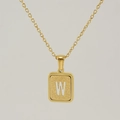 Colgante cuadrado de acero inoxidable chapado en oro 18K con detalle de letra W - Letra W