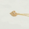 Delicate 14K gold plated heart necklace with central round zircon and twisted design - Irregular Heart