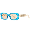 Lunettes de soleil carrées bleu translucide chic avec branches chaîne dorée et verres oranges - Bleu