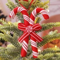 Weihnachtsbaumschmuck mit rot-weißem Zuckerstangen-Design und festlicher Schleife - Doppelte Zuckerstangen Stil B