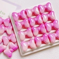 Pink gradient bow beads made of resin for DIY jewelry making and phone chain crafts - 25mm / Gradient Red-White