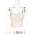 Detail van gebroken witte kanten camisole met kruislingse vetersluiting en satijnen strik - XS / Abrikoos