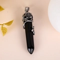 Collana con ciondolo esagonale in cristallo nero con delicate incisioni floreali in argento - Con catena da 50 cm / Ossidiana