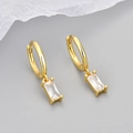Detail von vergoldeten S925 Sterling Silber Ohrringen mit eckigem klarem Zirkon - Kupfer / Gold Weiß Zirkonia