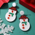 Détail de boucles d'oreilles bonhomme de neige festives mesurant 6,0 cm sur 2,8 cm - Bonhomme de Neige Rond (WEH3572)