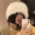 Pluffy white faux fur bucket hat for women with a stylish minimalist winter design - One Size / White
