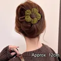 Barrette à cheveux tricotée fleur vintage verte et marron avec perles 12cm - Pince Bec de Canard à Petites Fleurs Tricotées / 12cm / Vert Moutarde