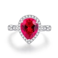 Anello in argento sterling S925 con corindone rosso a goccia e halo di diamanti bianchi - US 6 / Rosso Rubino