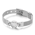 Pulsera de malla de acero inoxidable plateado con colgante de corazón y cierre desplegable - Corazón Reversible (KB108619-K)