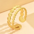 Anello a doppia fila in acciaio dorato stile vintage con trama martellata e fascia aperta - Texture Martellata a Doppio Strato / Oro