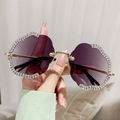 Lunettes de soleil polygonales sans monture avec verres dégradés violets et strass - Monture Dorée Verres Gris Dégradés