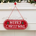 Targa ovale in legno rosso Merry Christmas con albero verde per decorazioni natalizie festive - Buon Natale Ovale