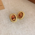 Macro detail of retro resin earrings with amber stone on beige linen background - Brown-Oval (5#)