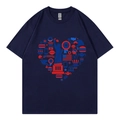 Camiseta azul marino oversize con un collage en forma de corazón de símbolos de EE. UU. - XS / Azul marino