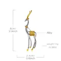 Golden and silver giraffe animal brooch in alloy with size dimensions 8cm x 2.3cm - Giraffe Shape Style (DW0782)