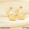 Pendientes dorados geométricos martillados con perlas blancas redondas - Dorado