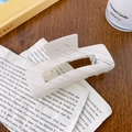 Pinza per capelli minimalista con motivo marmo bianco in acetato per donna - 10.5cm / Bianco Crema