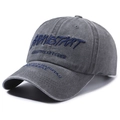 Casquette de baseball en coton délavé gris foncé avec broderie vintage bleu marine - Gris