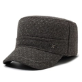 Gorra plana de lana gris para hombre con orejeras de invierno y logo metálico lateral - Ajustable / Gris