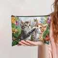 Détail de la trousse à maquillage vintage en toile avec motif de chat et fermeture éclair - Double Chats Fleurs et Papillons (jiaying0020)