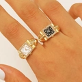 Adjustable watch-shaped rings in gold finish with white and black dials and zircons - 2Pcs Black White Inlaid Rhinestone Square Face Rings