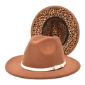 Dettaglio del cappello fedora in lana caramello con fodera leopardata e cinturino in pelle - M (56-58cm) / Cachi