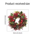 Detailansicht des 39 cm Weihnachtsaufklebers mit roten Beeren und grünen Blättern am Kranz - 39*39cm/Weihnachtskranz