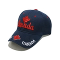 Gorra de béisbol Canadá azul marino con bordado de hoja de maple roja y diseño de 6 paneles - Estilo de Letra Canada y Hoja de Arce (A) / Azul marino