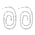 Silberne gedrehte Spiral-Creolen mit gehämmerter Metallstruktur für Damen - Wellenoval (X706) / Silber