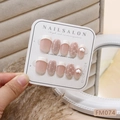 Unghie finte artigianali stile francese con cuori 3D e perle su base rosa nude - Stile Cuore Rosa Nude (FM074-XS)