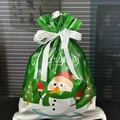 Green Christmas drawstring gift bag with snowman pattern and white satin ribbon - 24*32cm / Snowman Green