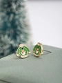 Boucles d'oreilles pull de Noël vert avec motif bonhomme de neige et détails dorés - Clou d'Oreille Émail / Pull de Bonhomme de Neige Vert