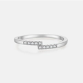 Minimalist s925 silver ring featuring a double row of sparkling stones in a crossover style - US 6 / Silver Double Row