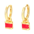Goldene Creolen mit roten Schloss-Anhängern im minimalistischen und schicken Stil - Rot