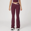 Bordeauxrode flare yoga broek met hoge cross-over V-taille en witte accentlijnen - S / Donkerpaars Rood