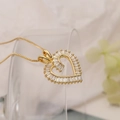 Collier cœur plaqué or avec zircons baguette et chaîne à mailles carrées pour femme - 23750 Or Cœur Zircon Baguette