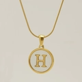 18K gold-plated stainless steel snake chain necklace with round shell pendant letter H - Letter H