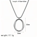 Detalle de collar circular plateado minimalista con dimensiones y especificaciones técnicas - Collar de Cadena de Serpiente con Colgante Ovalado (TN3583-S) / Plateado
