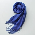 Sciarpa blu reale con trama a bambù ed eleganti frange in morbido tessuto cotone-lino - Blu Reale
