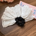 Chouchou géant en mousseline blanche à pois noirs avec des bords élégants en dentelle - Chouchou en Mousseline à Pois Blanc (49#)