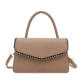 Bolso de mano beige en cuero sintético con tachuelas de plata y bandolera - Caqui
