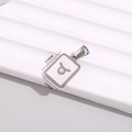 Zilveren vierkante roestvrijstalen Taurus hanger, afmetingen zijn 13mm bij 10mm - Stier / 10*13mm